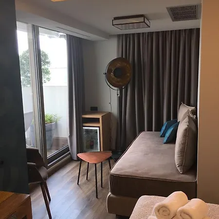 360度流行艺术酒店 3*